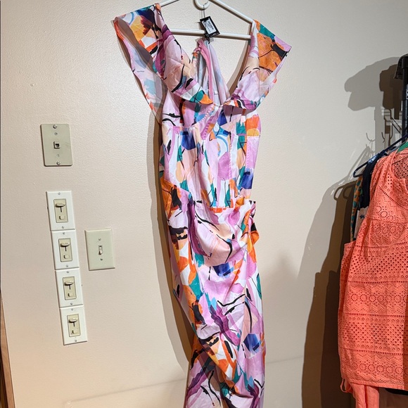 PrettyLittleThing Multicolor Abstract Off-Shoulder Midi Dress - Picture 4 of 8